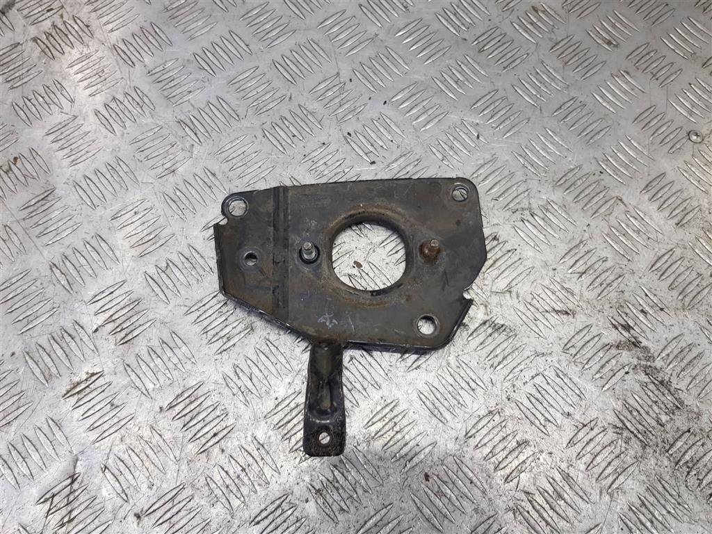 кронштейн двигателя (двс) Peugeot Partner  1813K0, 750 рублей, Москва