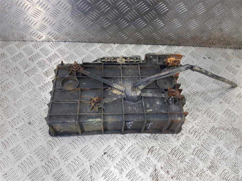 подставка под аккумулятор Iveco Daily  3800314, 2700 рублей, Москва