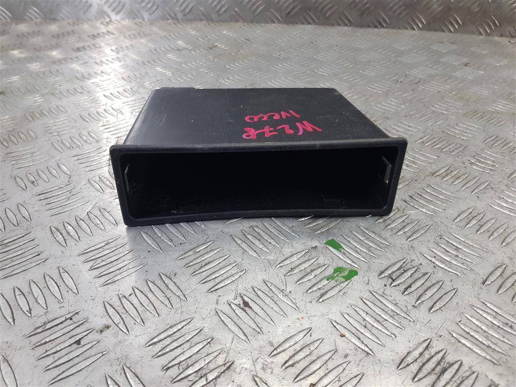 накладка торпедо Iveco Daily  3802530, 1320 рублей, Москва