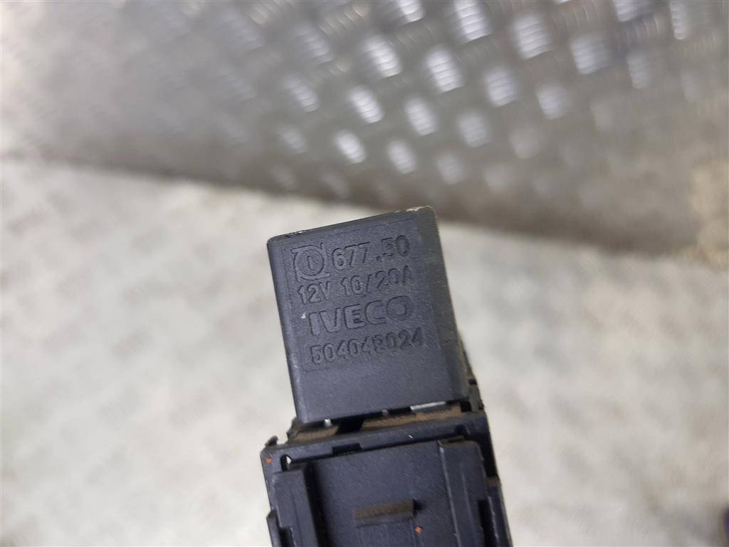 реле Iveco Daily  504048024, 860 рублей, Москва