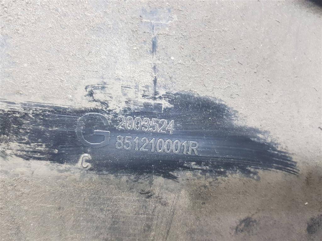 клык заднего бампера Renault Master  850176896R, 1550 рублей, Москва