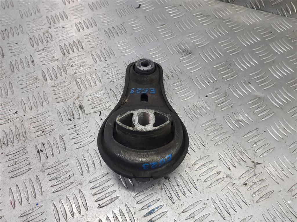 подушка кпп (гитара опора) Renault Master  8200675206, 2130 рублей, Москва