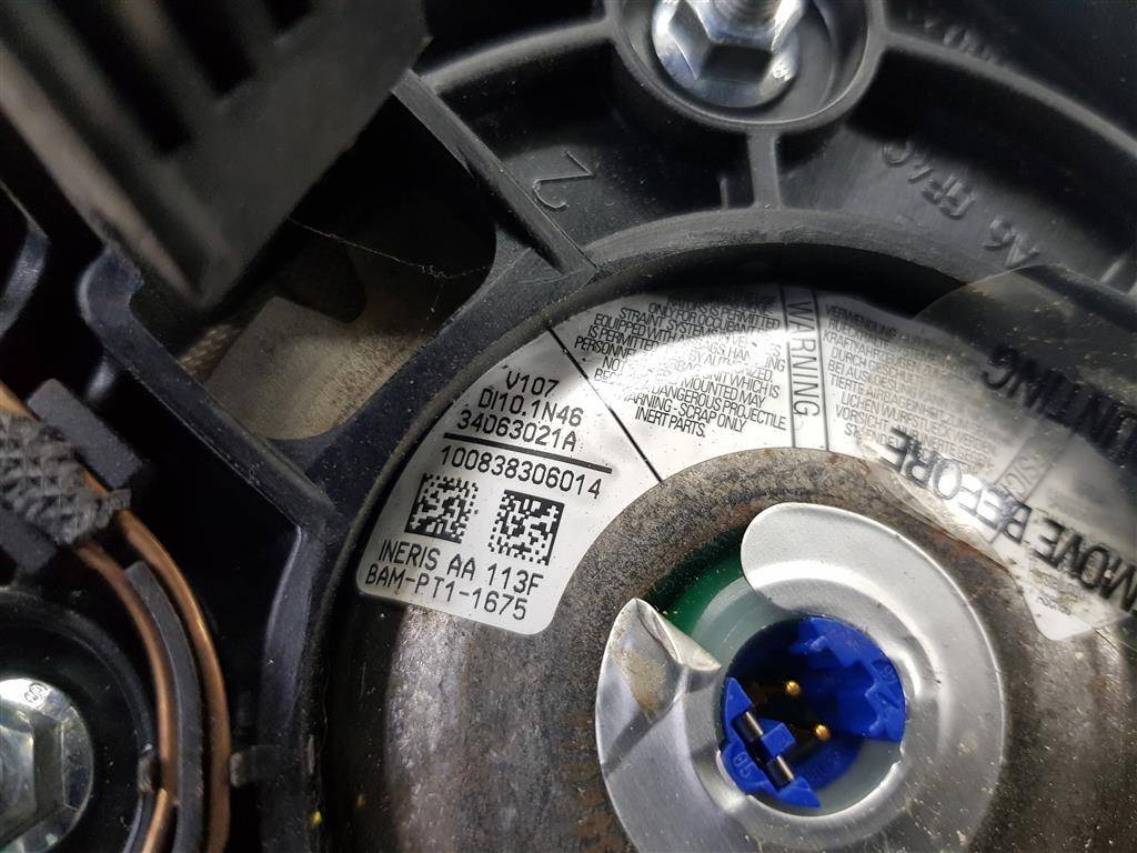 подушка безопасности водителя Renault Master  985701757R, 11330 рублей, Москва