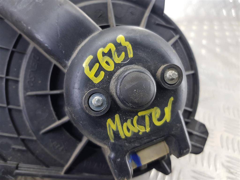 моторчик отопителя Renault Master  7701068976, 3620 рублей, Москва
