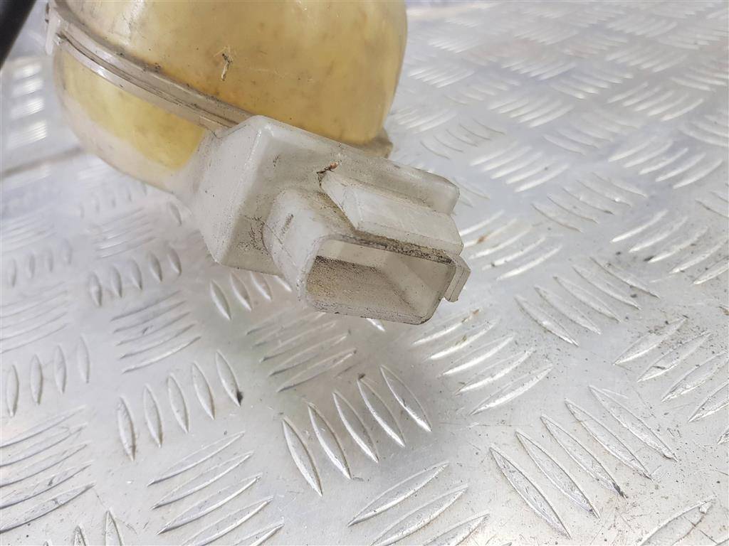 бачок расширительный Renault Master  217100015R, 750 рублей, Москва