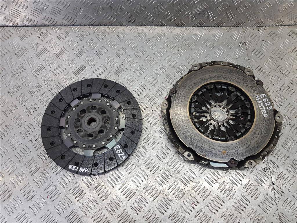 сцепление Renault Master  302052305R, 10180 рублей, Москва