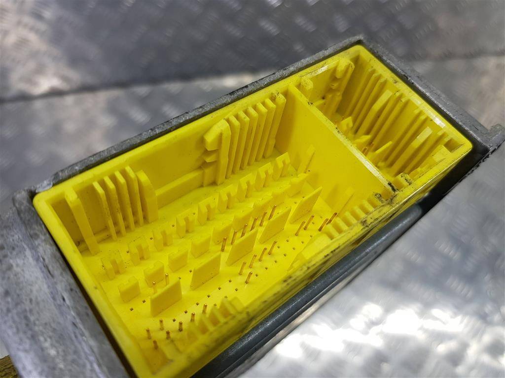 блок управления srs (air bag) MERCEDES-BENZ Sprinter  A9064461142, 1320 рублей, Москва