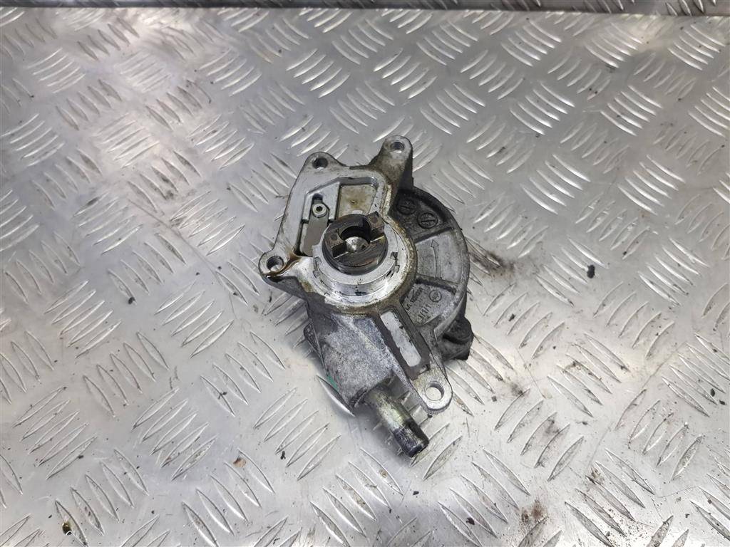 насос вакуумный MERCEDES-BENZ Sprinter  A6422300065, 1550 рублей, Москва