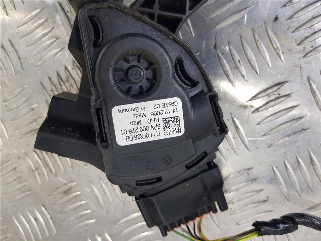 педаль газа FORD Tourneo Connect  2139887, 750 рублей, Москва
