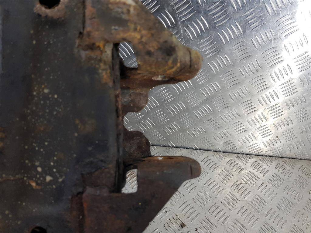 подрамник (балка подмоторная) Hyundai Grand Starex  624104H000, 4200 рублей, Москва