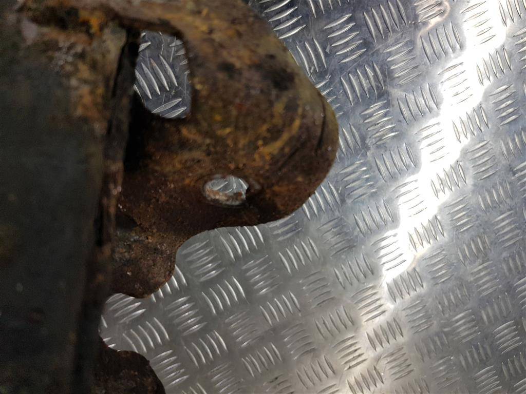 подрамник (балка подмоторная) Hyundai Grand Starex  624104H000, 4200 рублей, Москва