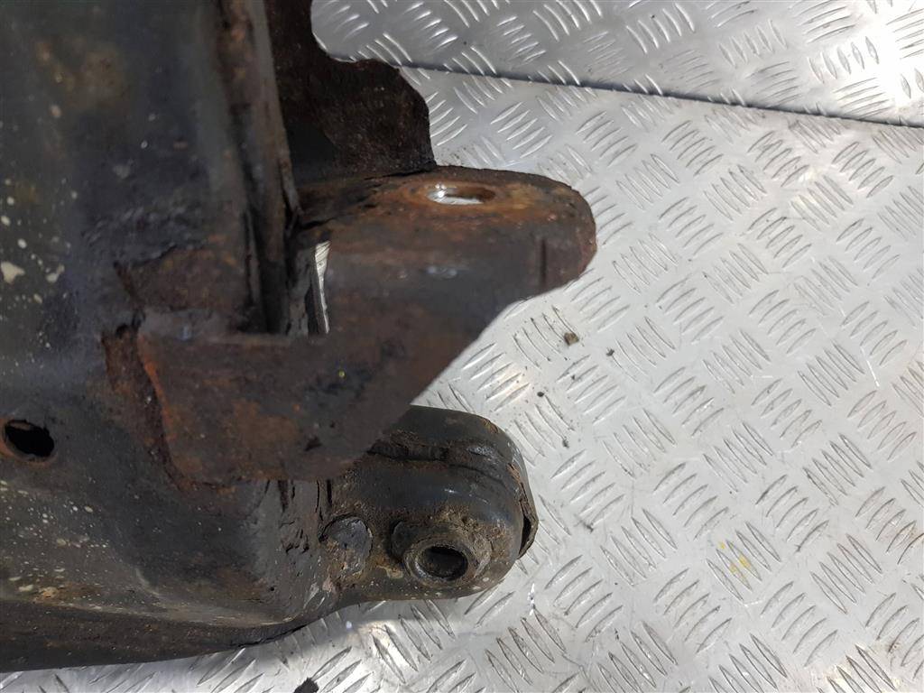 подрамник (балка подмоторная) Hyundai Grand Starex  624104H000, 4200 рублей, Москва