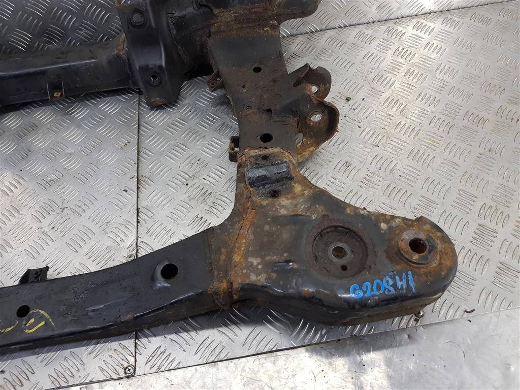 подрамник (балка подмоторная) Hyundai Grand Starex  624104H000, 4200 рублей, Москва