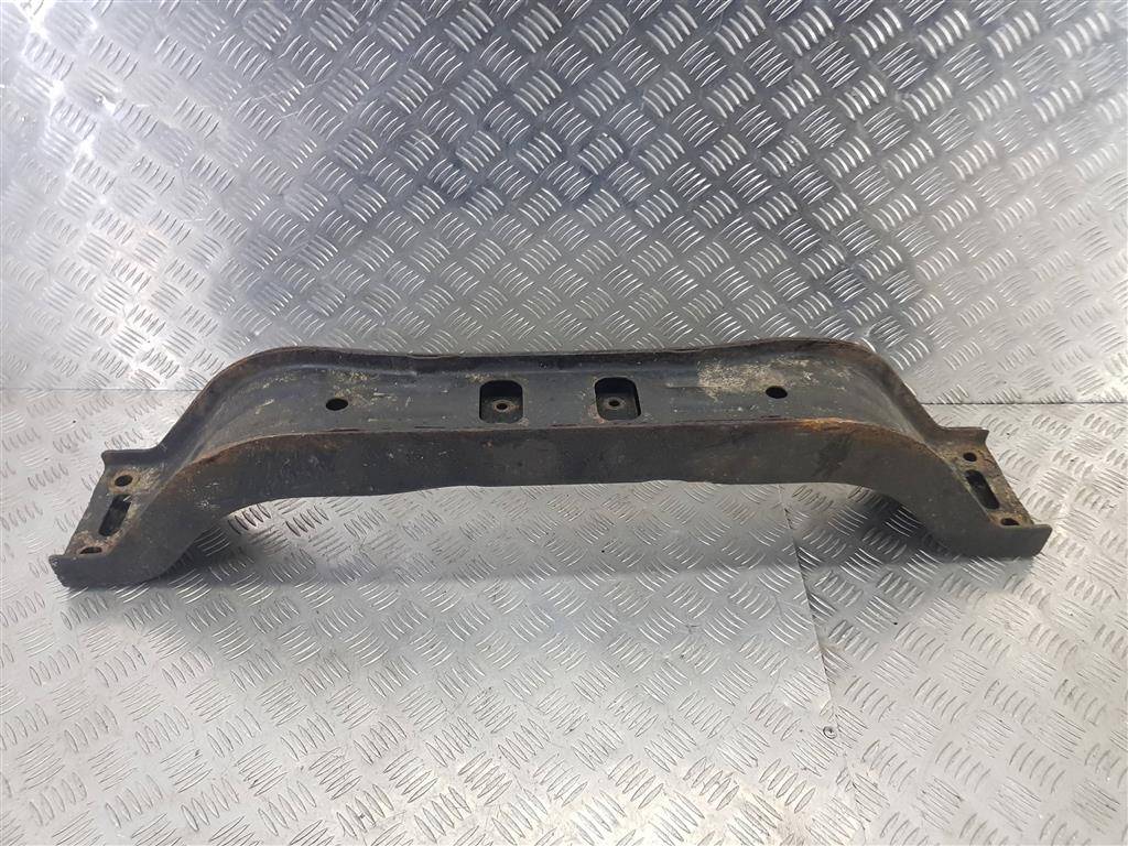 балка подмоторная (поперечная) Hyundai Grand Starex  218704H100, 1900 рублей, Москва