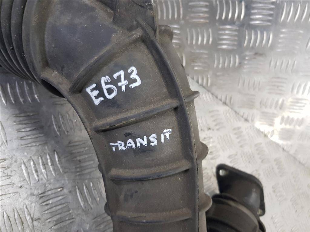 патрубок воздушный (резиновый) FORD Transit  1749309, 4890 рублей, Москва