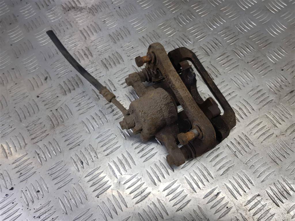 суппорт Hyundai Grand Starex  582104H500, 4540 рублей, Москва