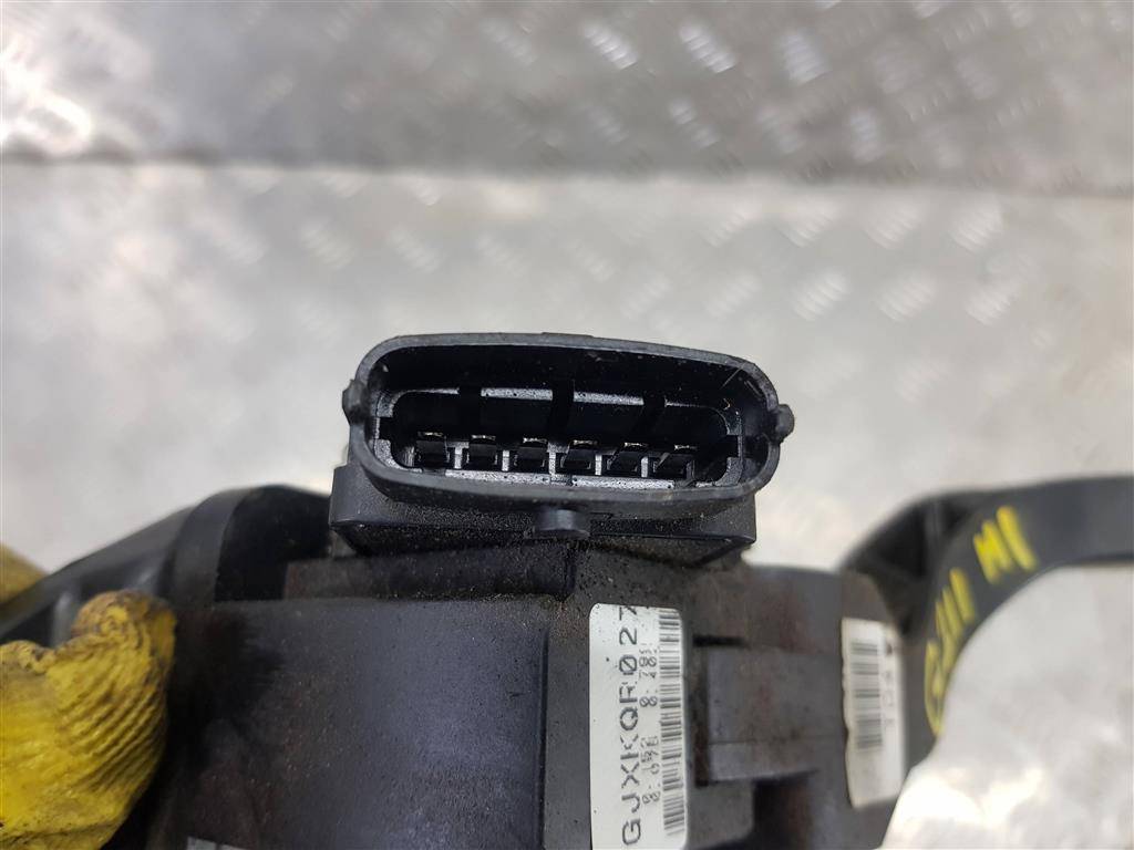 педаль газа Hyundai Grand Starex  327004H802, 1550 рублей, Москва