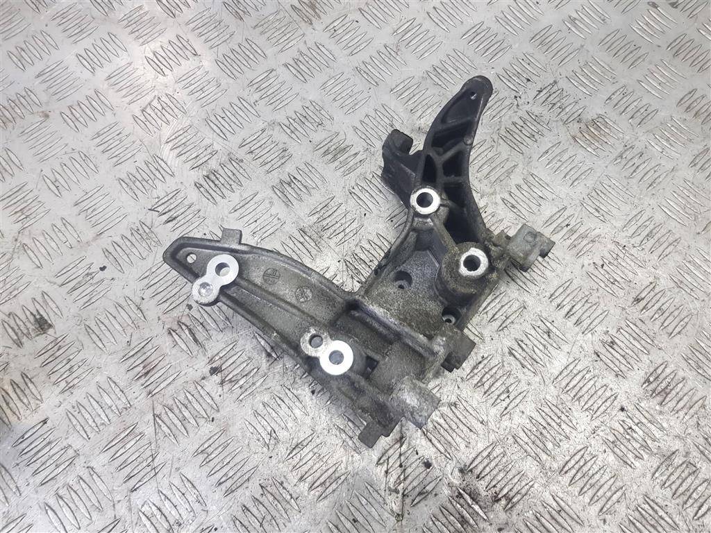 кронштейн генератора Peugeot Partner  5706P8, 980 рублей, Москва