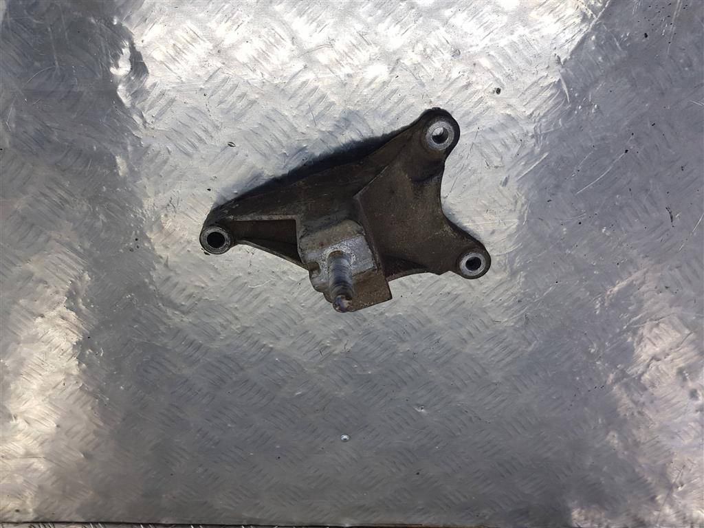 кронштейн кпп FORD Tourneo Connect  5127454, 750 рублей, Москва