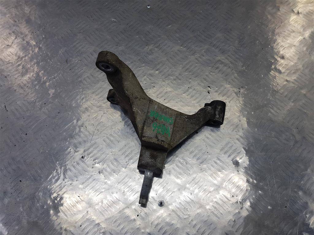 кронштейн кпп FORD Tourneo Connect  5127454, 750 рублей, Москва