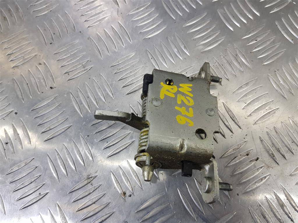 ограничитель двери распашной FORD Tourneo Connect  5127207, 520 рублей, Москва