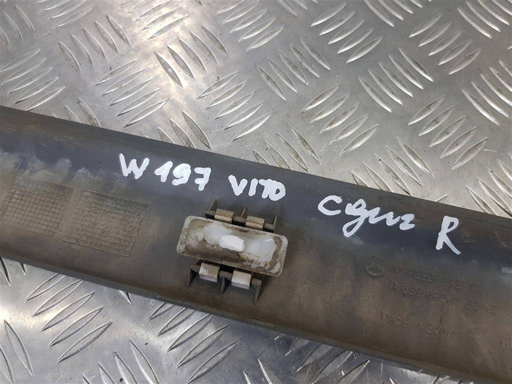 накладка двери сдвижной MERCEDES-BENZ Vito  A6396901162, 750 рублей, Москва