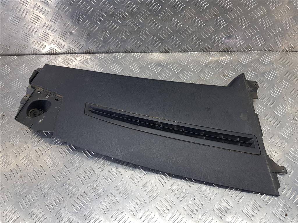 накладка торпедо MERCEDES-BENZ Sprinter  A9066890107, 980 рублей, Москва