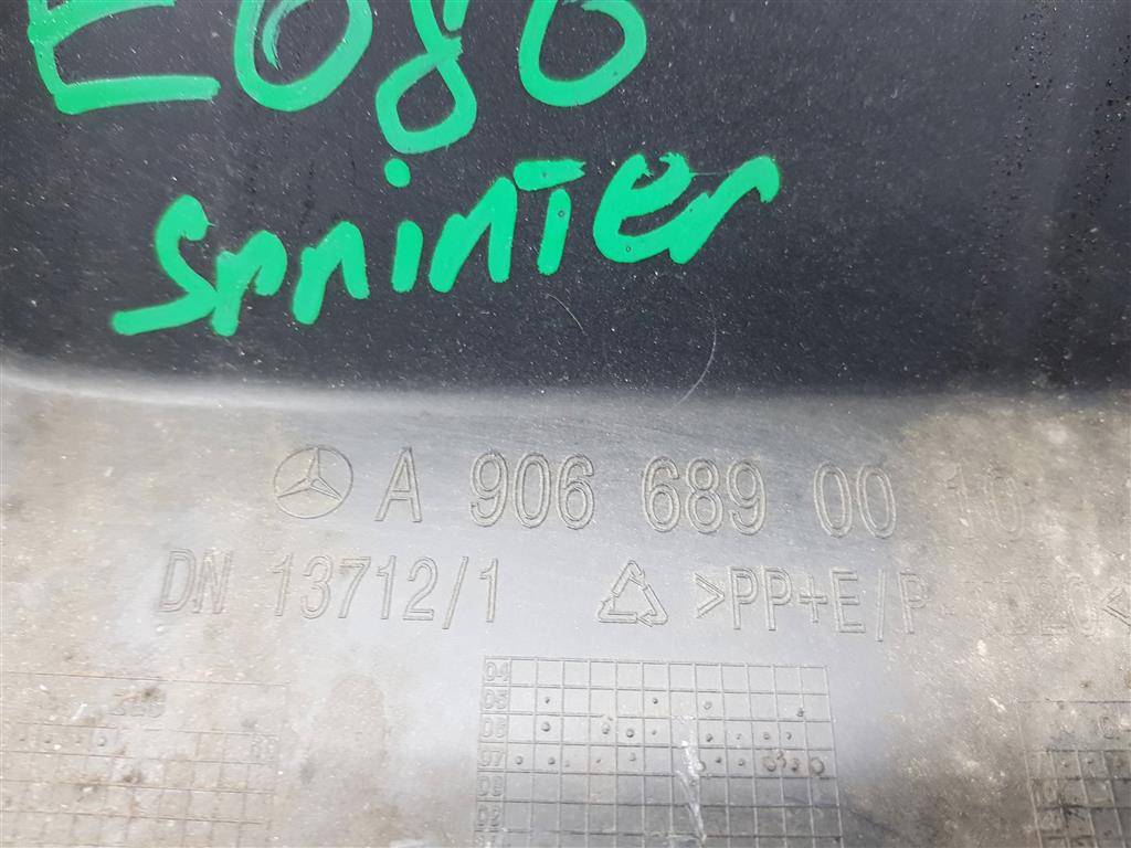 накладка торпедо MERCEDES-BENZ Sprinter  A9066890010, 3390 рублей, Москва