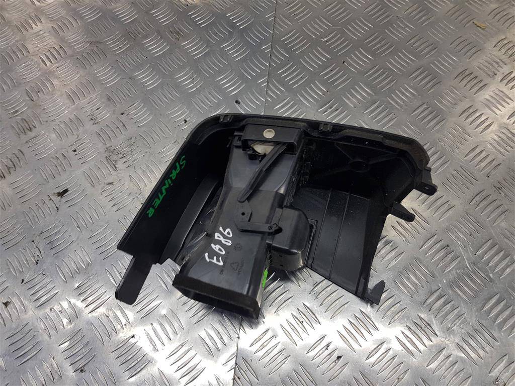 решетка воздуховода MERCEDES-BENZ Sprinter  A9068300554, 1550 рублей, Москва