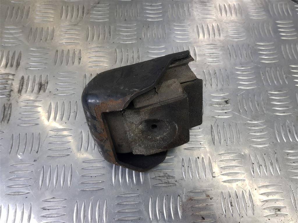 подушка двигателя (опора двс) MERCEDES-BENZ Sprinter  A9062411713, 1550 рублей, Москва