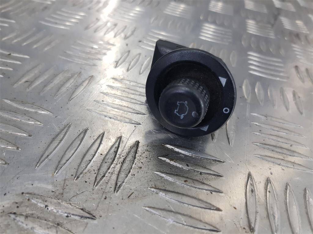 кнопка регулировки зеркал FORD Tourneo Connect  4495427, 520 рублей, Москва
