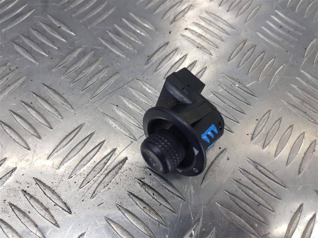 кнопка регулировки зеркал FORD Tourneo Connect  4495427, 520 рублей, Москва