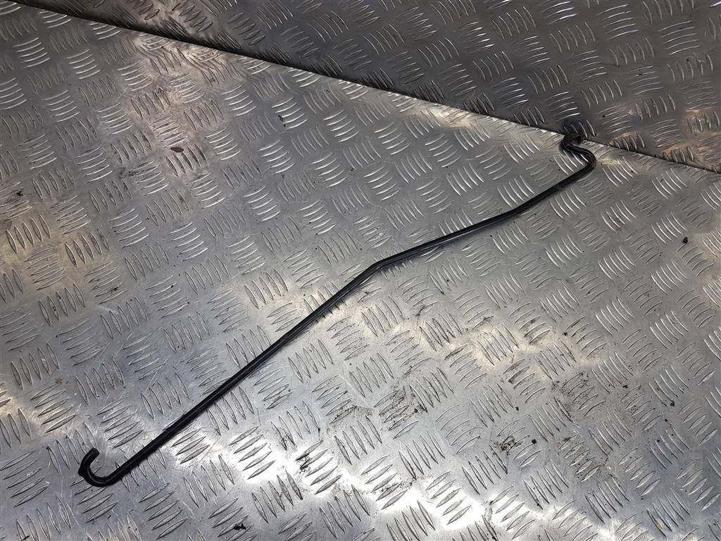 опора капота FORD Tourneo Connect  4610019, 750 рублей, Москва