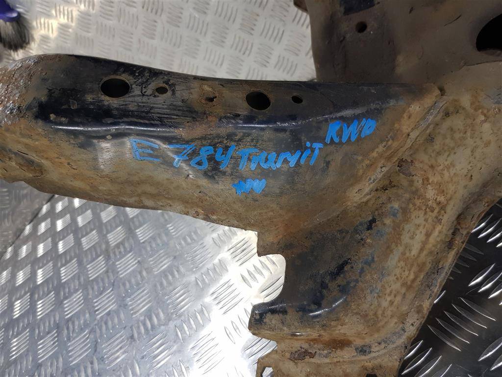 подрамник (балка подмоторная) FORD Transit  2032515, 5690 рублей, Москва