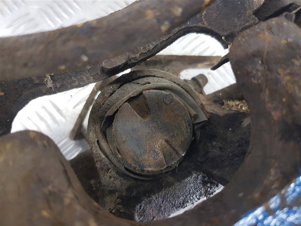 суппорт FORD Transit  1843325, 3390 рублей, Москва