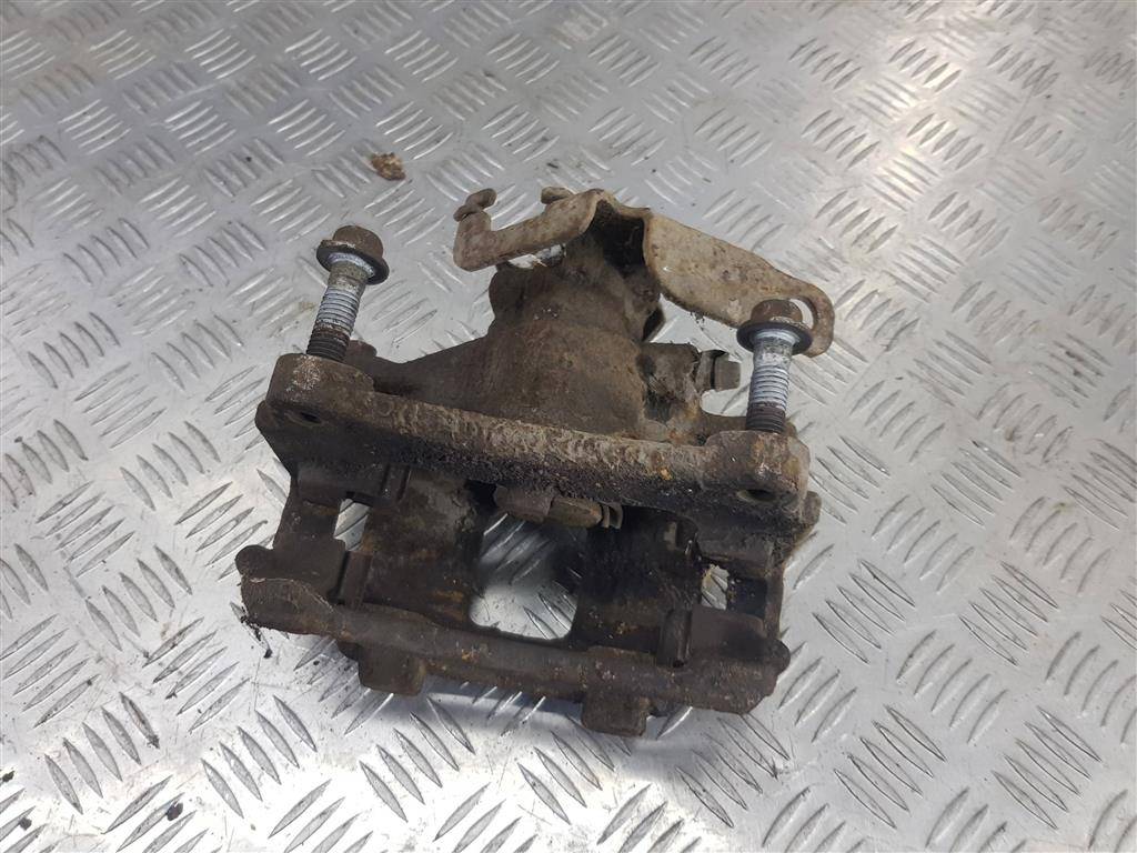 суппорт FORD Transit  1843325, 3390 рублей, Москва