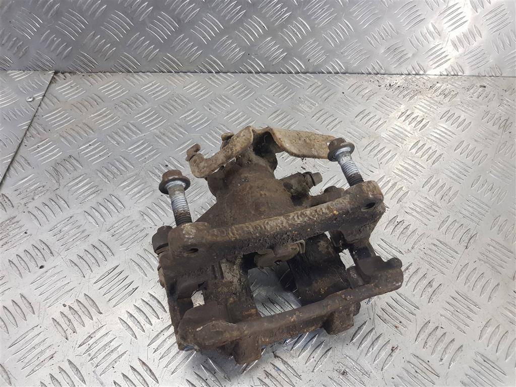 суппорт FORD Transit  1843325, 3390 рублей, Москва