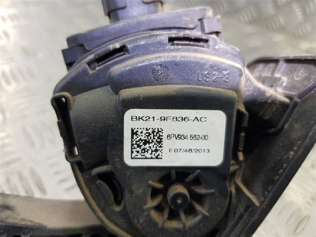педаль газа FORD Transit  2193397, 1320 рублей, Москва