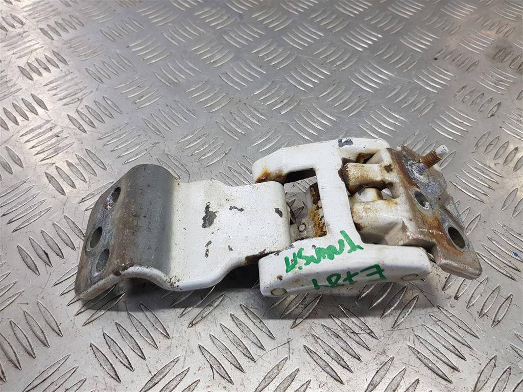 петля двери распашной FORD Transit  1883871, 3740 рублей, Москва