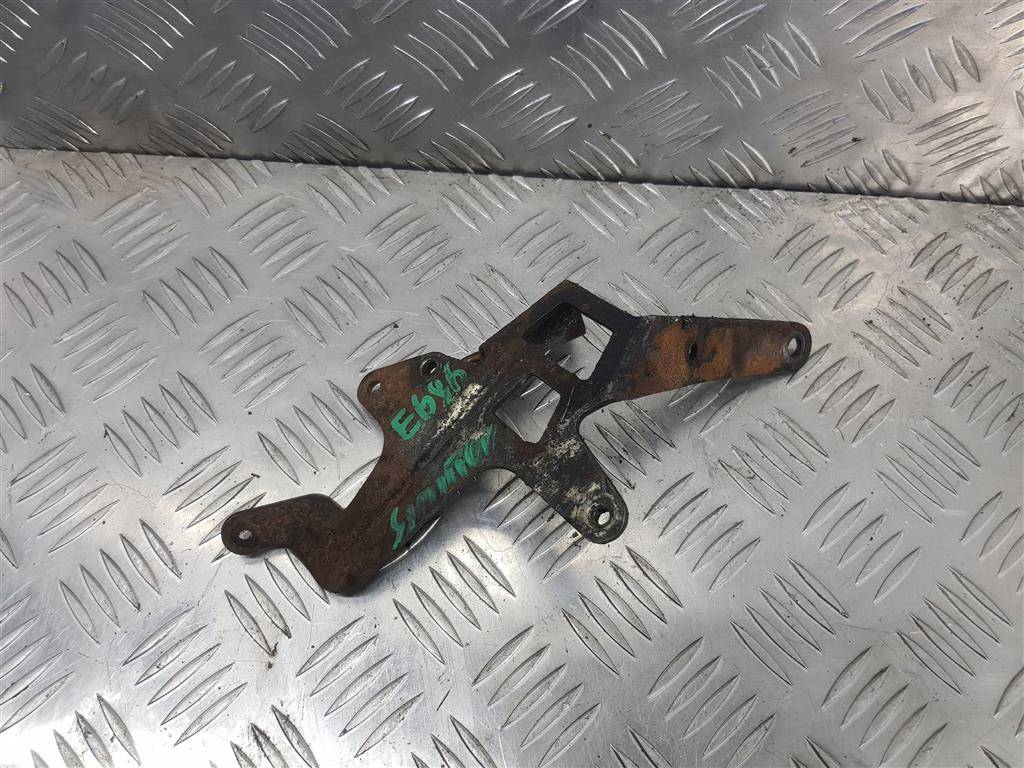 кронштейн блока управления двигателя MERCEDES-BENZ Sprinter  A6421591540, 980 рублей, Москва