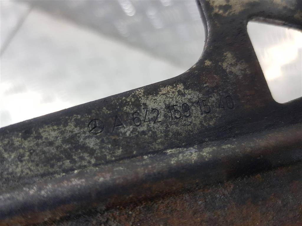 кронштейн блока управления двигателя MERCEDES-BENZ Sprinter  A6421591540, 980 рублей, Москва