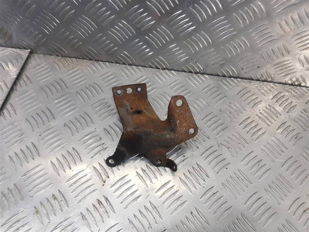 кронштейн коллектора MERCEDES-BENZ Sprinter  A6420980129, 980 рублей, Москва