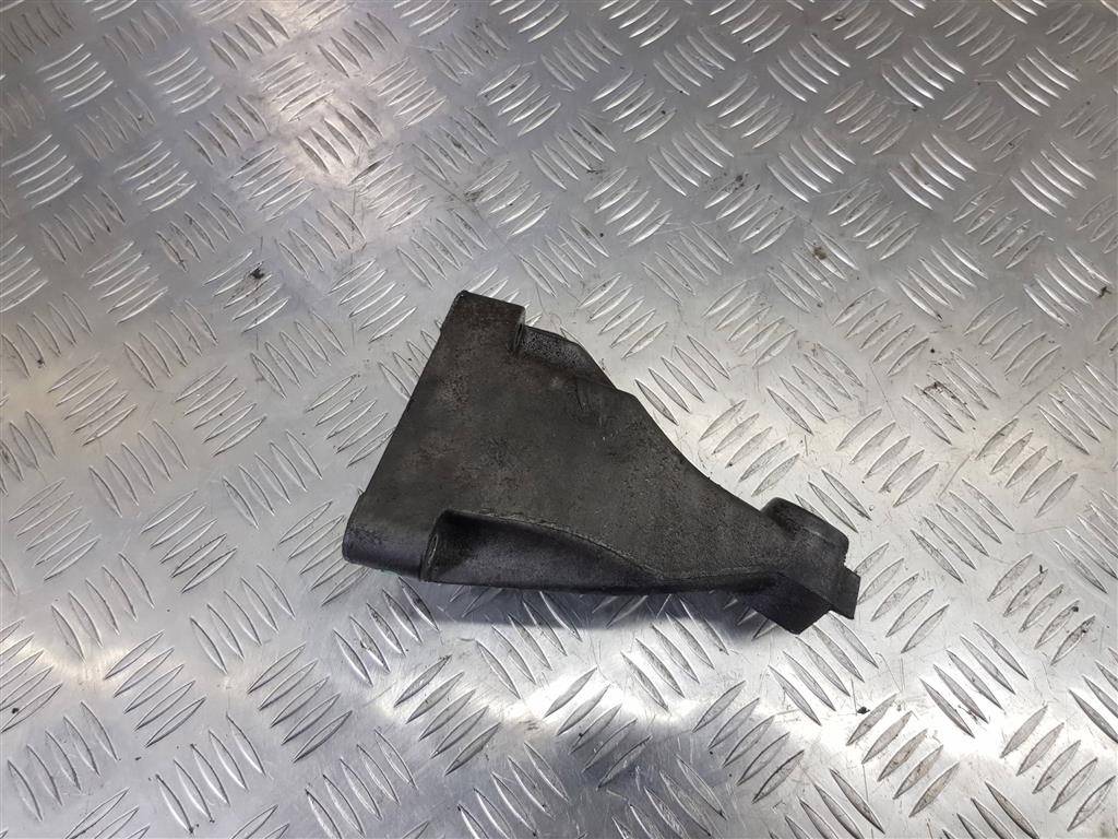 кронштейн двигателя (двс) MERCEDES-BENZ Sprinter  A6422232104, 3279 рублей, Москва