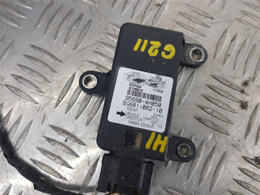 датчик ускорения Hyundai Grand Starex  956904H050, 1210 рублей, Москва