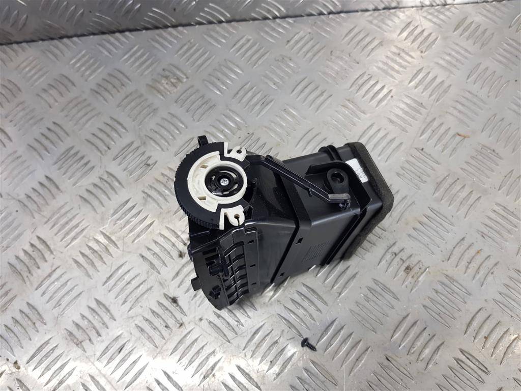 решетка воздуховода Hyundai Grand Starex  974604H000, 520 рублей, Москва