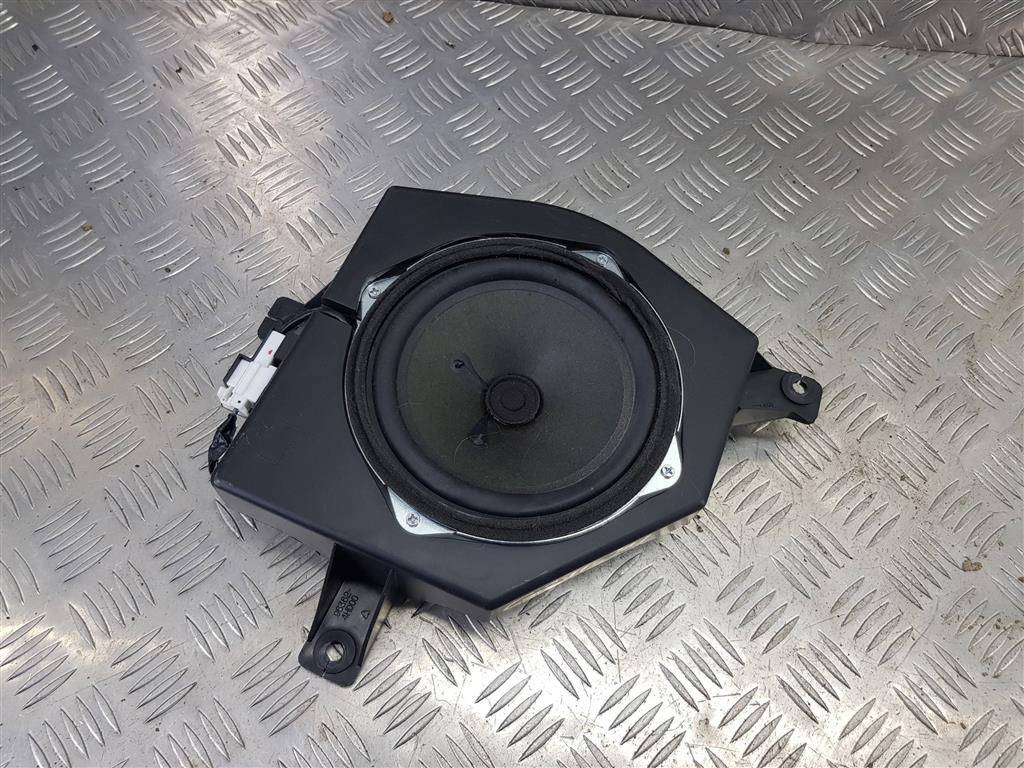 динамик музыкальный Hyundai Grand Starex  863604H000, 980 рублей, Москва