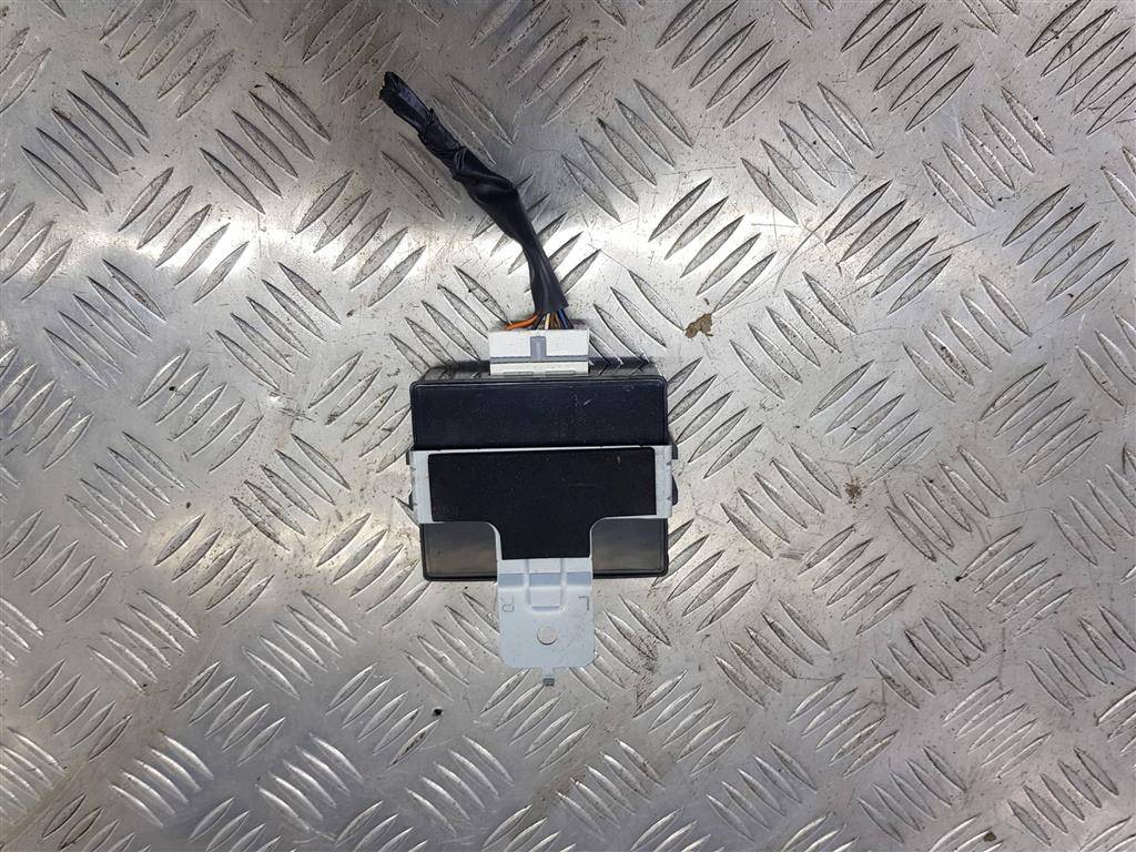 блок управления парктрониками Hyundai Grand Starex  957004H101, 980 рублей, Москва