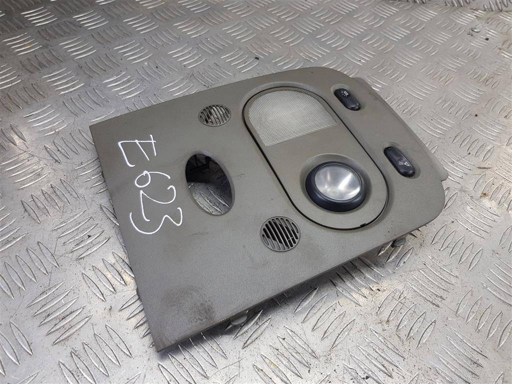 плафон потолочный Renault Master  264300010R, 1550 рублей, Москва