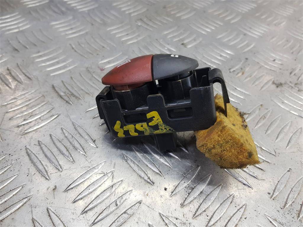 кнопка аварийной сигнализации Renault Master  252100991R, 860 рублей, Москва