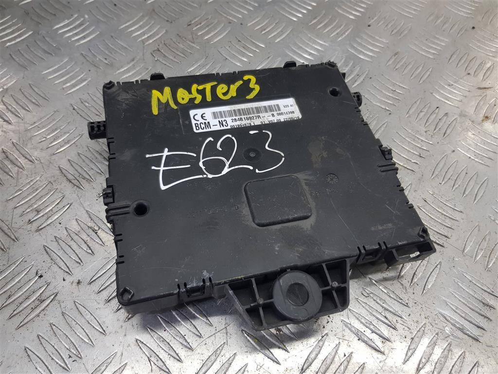 блок комфорта Renault Master  284B18927R, 16500 рублей, Москва